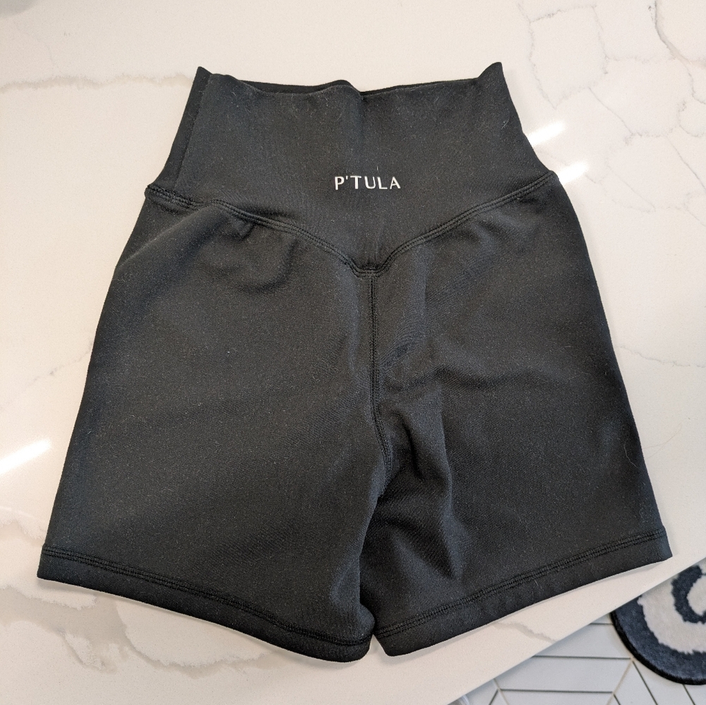 P'tula x-small biker shorts, black Sierra 4"